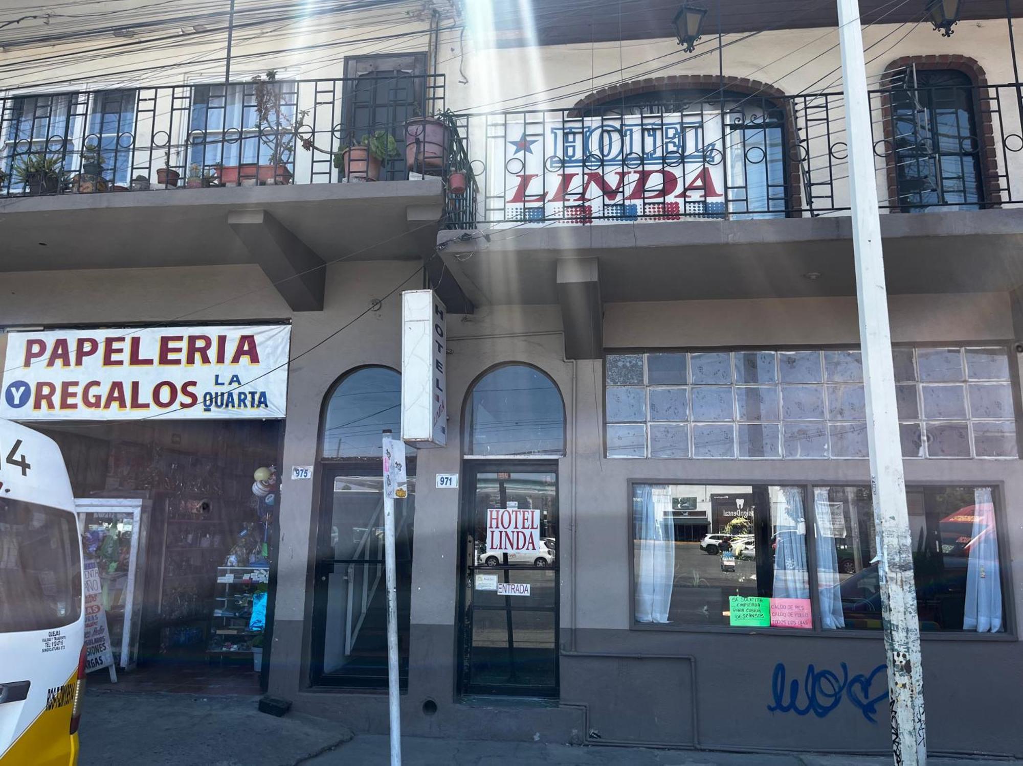 Oyo Hotel Linda Tijuana Exterior photo